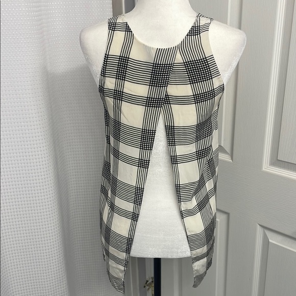 Wilfred Black and Cream Tank Top with Open Back 100% Silk Round Neckline - Picture 3 of 6